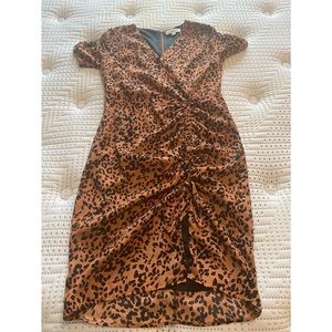 BEAUTIFUL ANIMAL PRINT DRESS. Size S